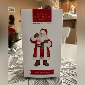 Hallmark Keepsake 2023 Jolly Old St. Nick Exclusive Ornament NWT